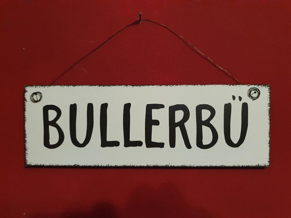 Ferienhof Schild Fewo Bullerbue Шилиг Екстериор снимка